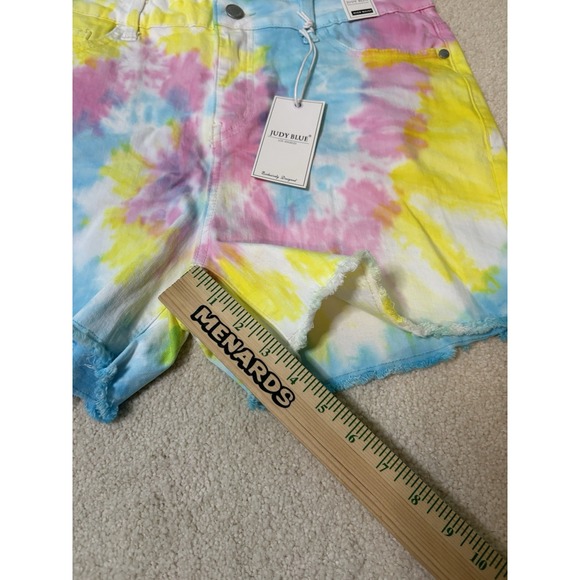 Judy Blue Womens L Tie Dye Denim Shorts Stretch NWT Blue Green Yellow Pink - Picture 4 of 7